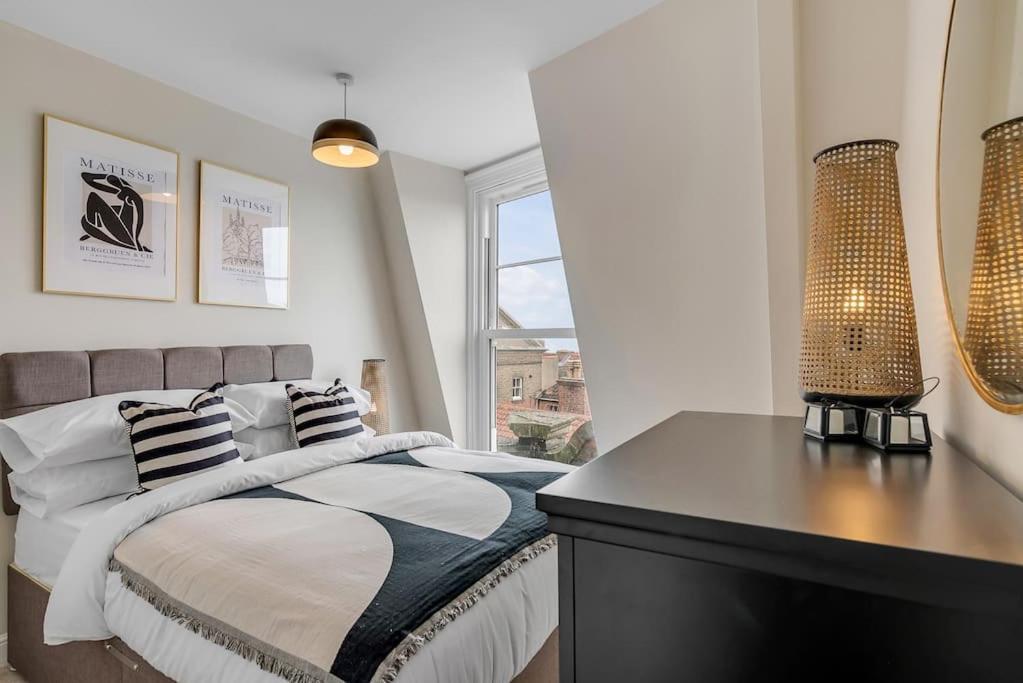 1-Bed Seaside Apartment With Parking Cromer Exterior foto